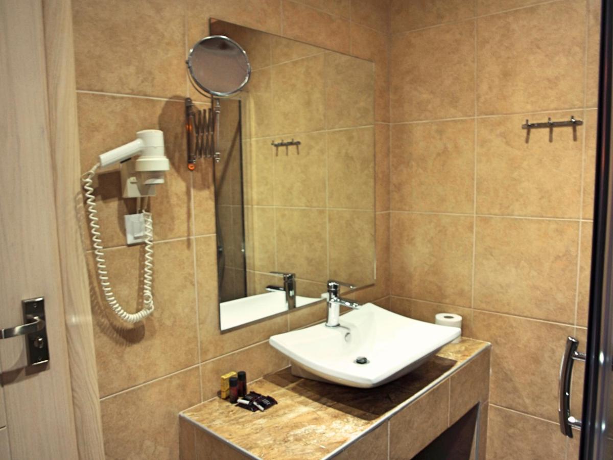 Fanari Hotel Экстерьер фото